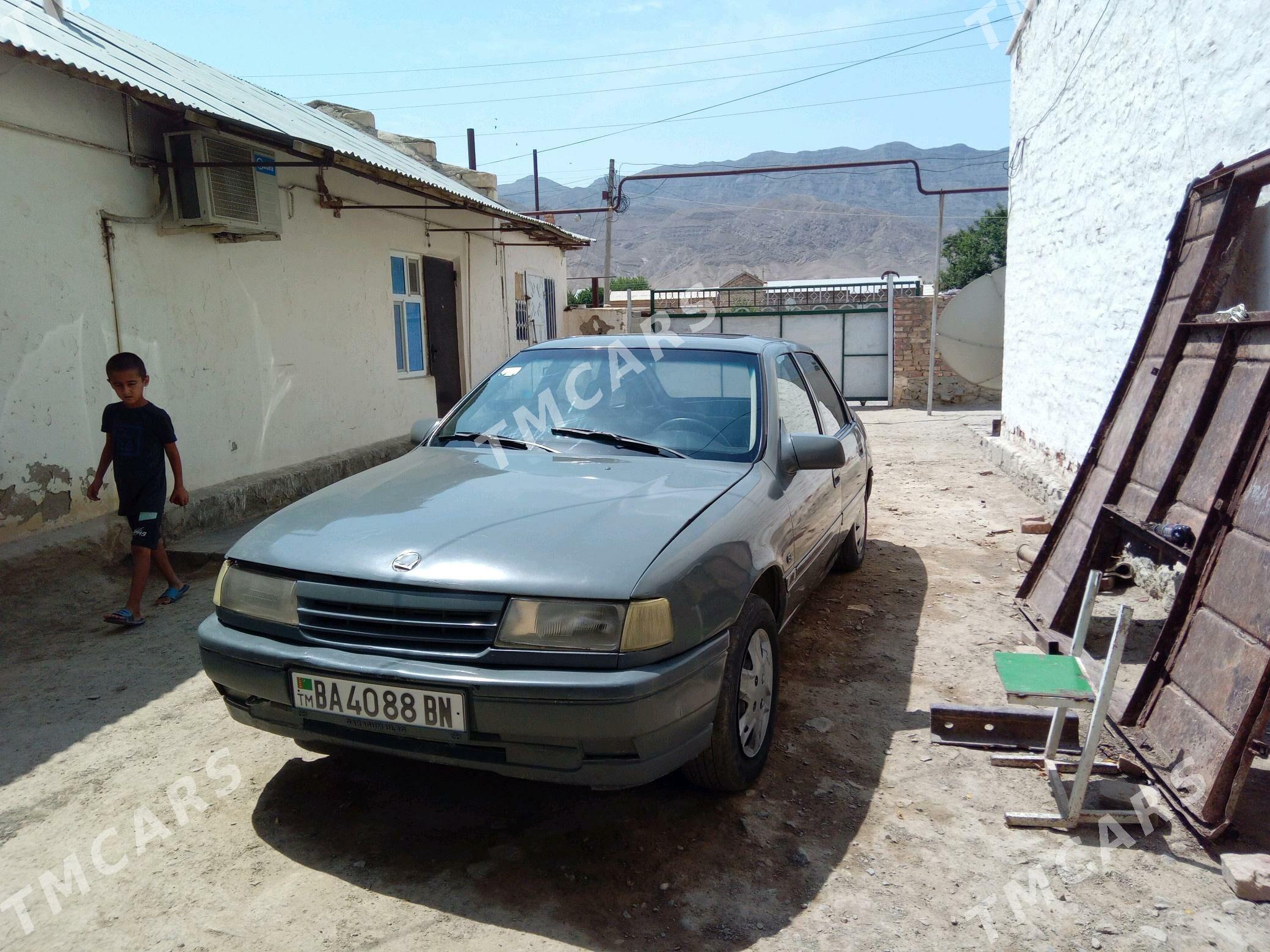 Opel Vectra 1990 - 23 000 TMT - Берекет - img 4