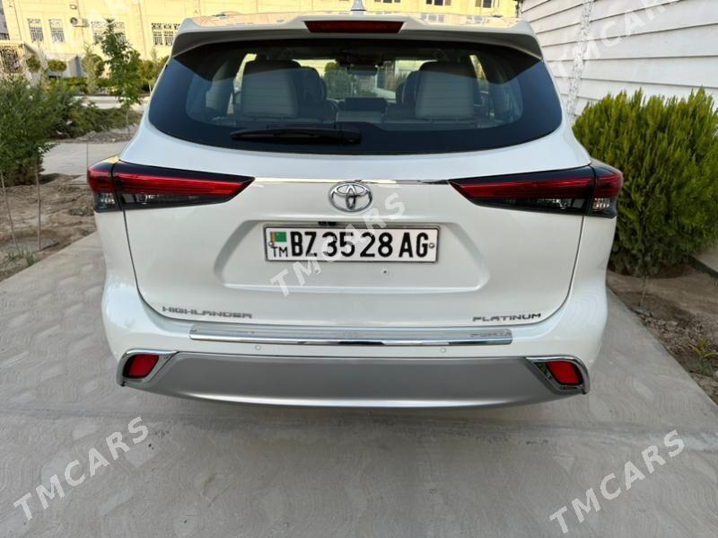 Toyota Highlander 2020 - 630 000 TMT - Ашхабад - img 2