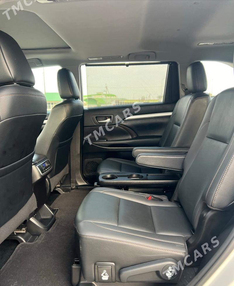 Toyota Highlander 2019 - 536 000 TMT - Aşgabat - img 9