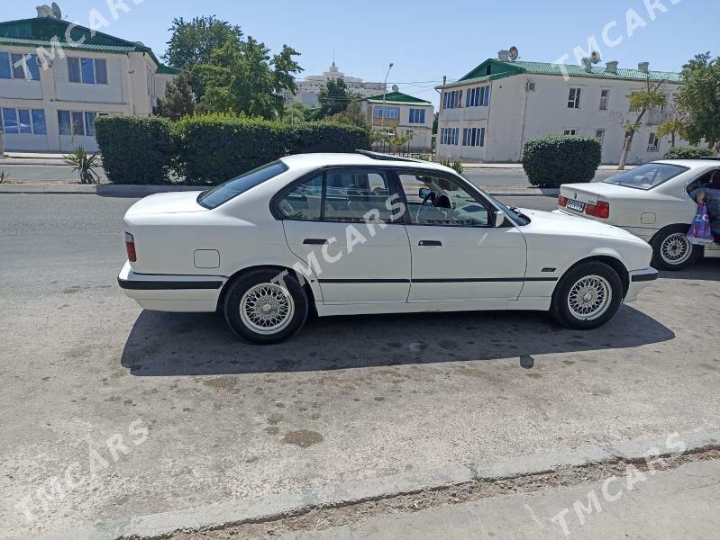 BMW 525 1995 - 48 000 TMT - Балканабат - img 2