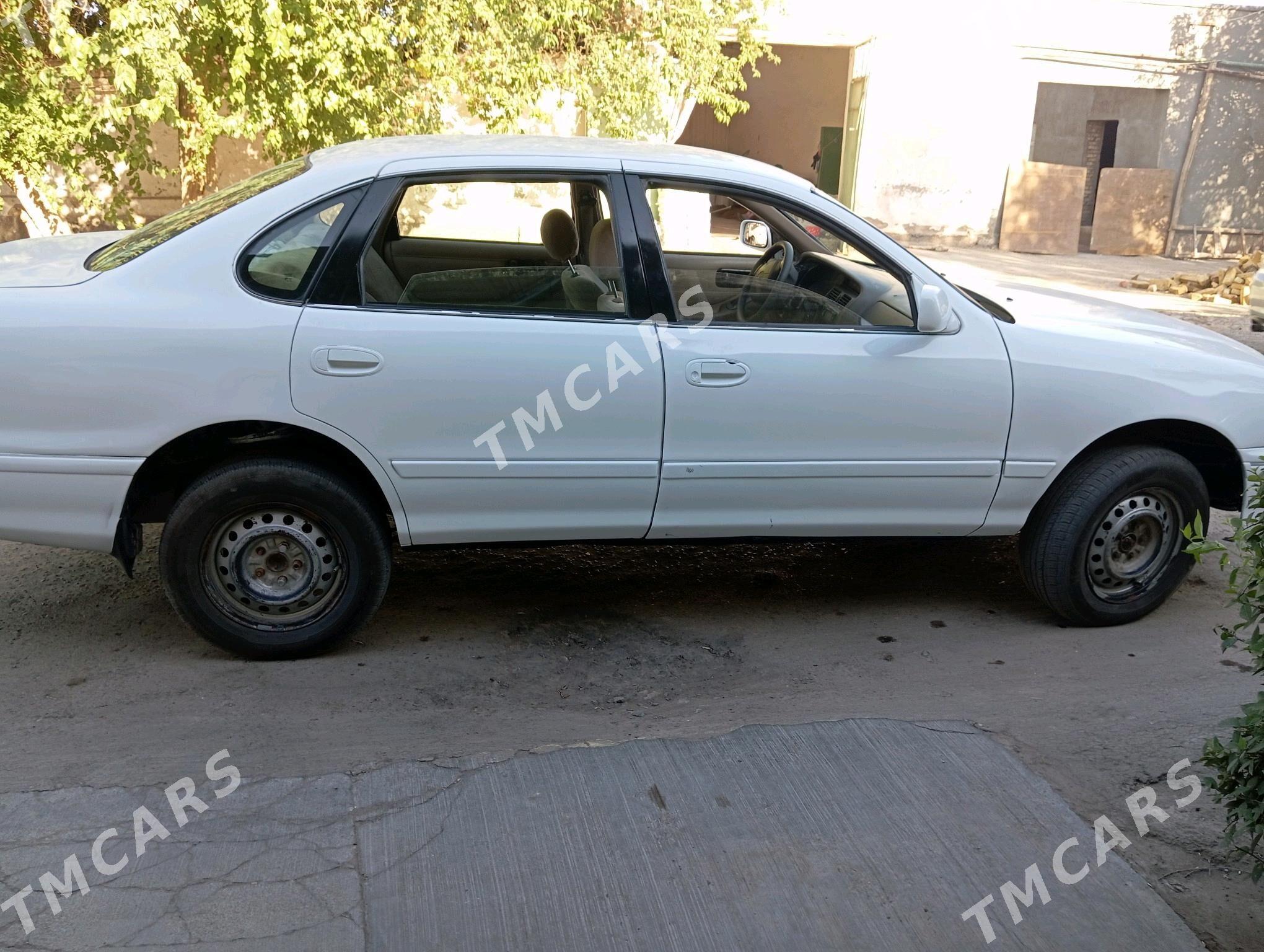 Toyota Avalon 1997 - 72 000 TMT - Шабатский этрап - img 2