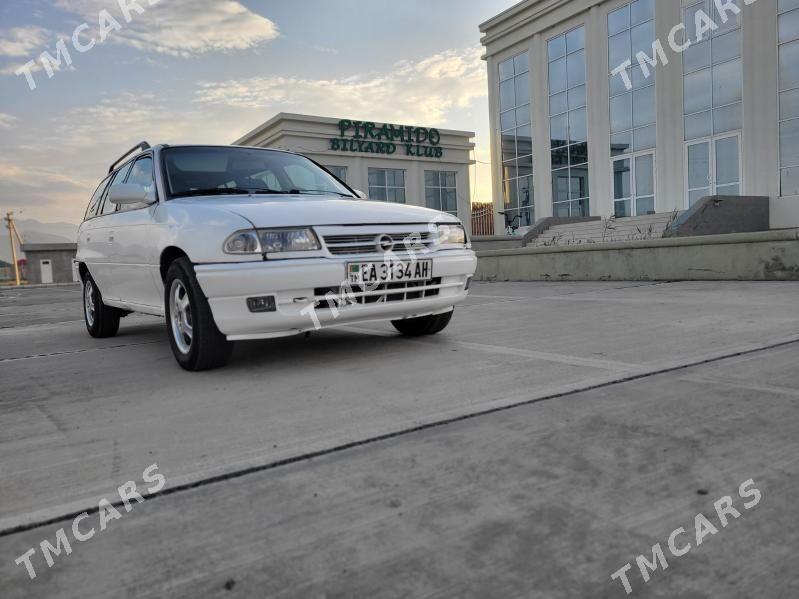 Opel Astra 1993 - 30 000 TMT - Бахарден - img 4