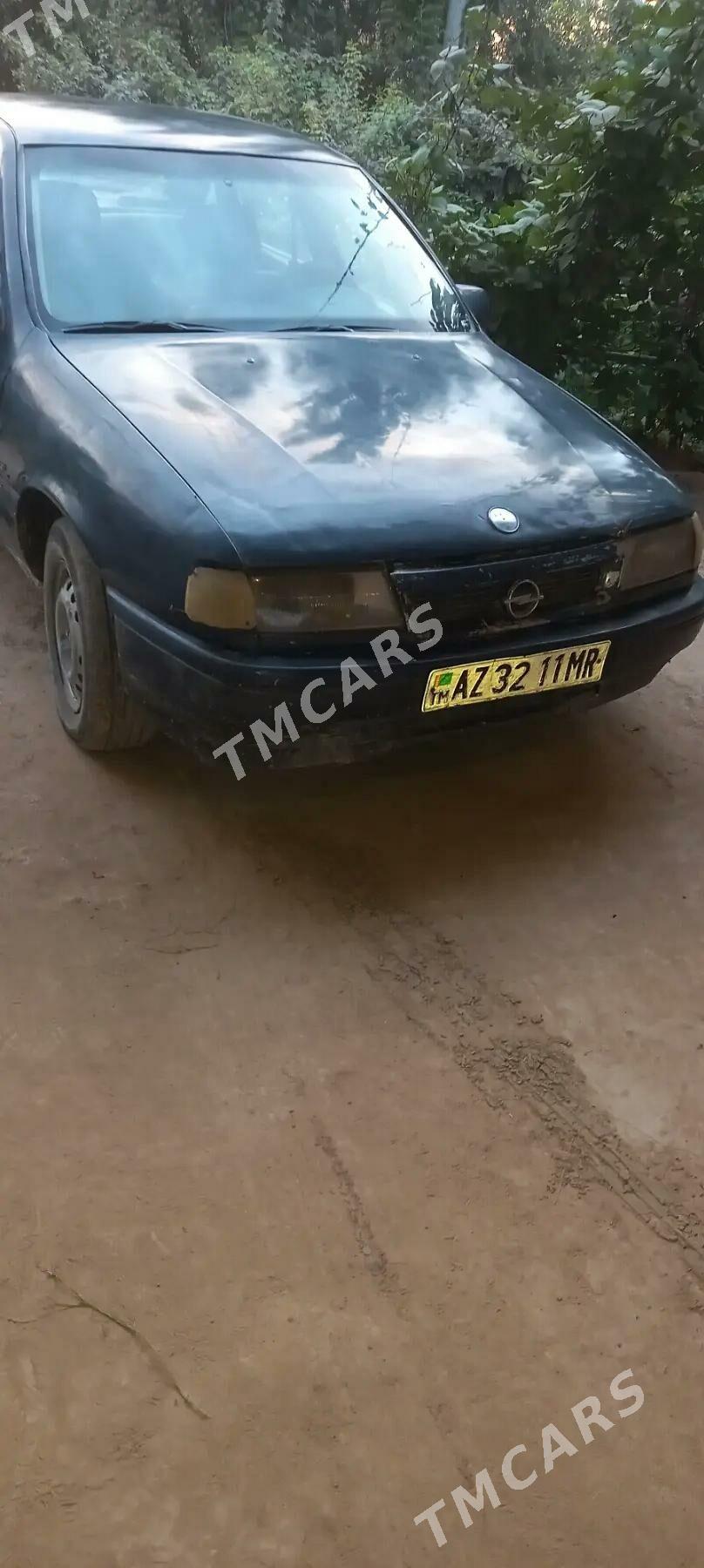 Opel Vectra 1990 - 18 000 TMT - Байрамали - img 6