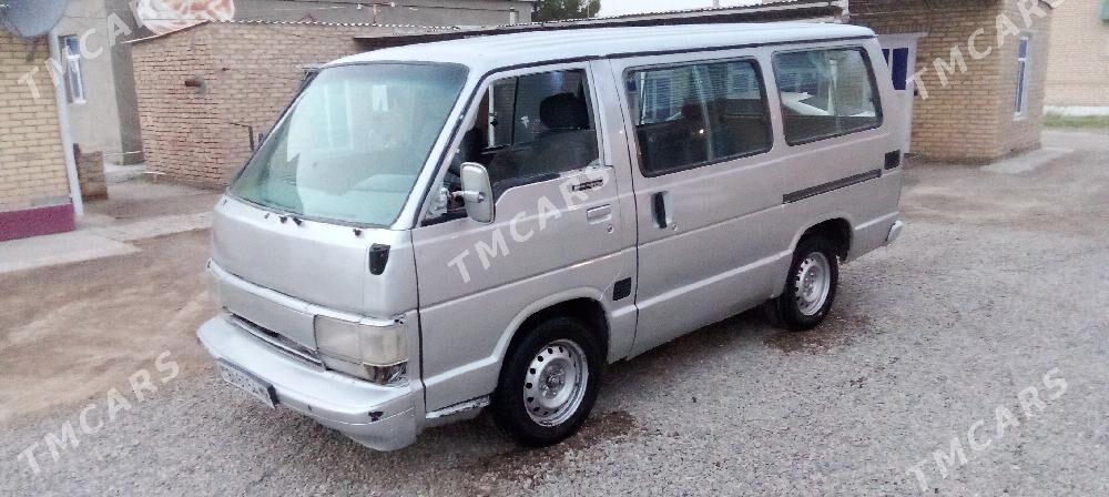 Toyota Hiace 1989 - 38 000 TMT - Mary - img 2