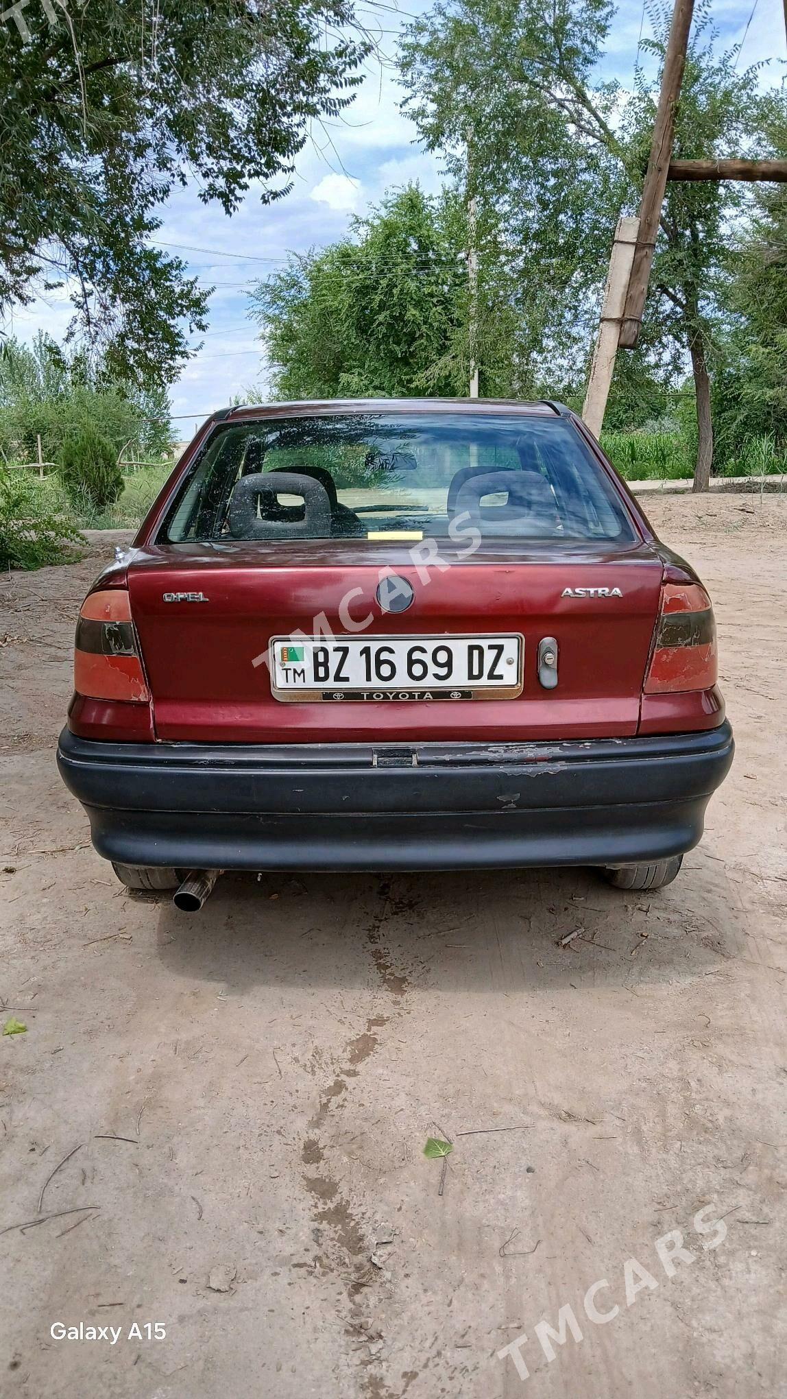 Opel Astra 1995 - 30 000 TMT - Болдумсаз - img 3