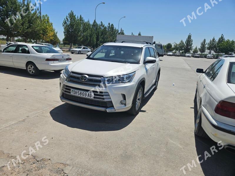 Toyota Highlander 2018 - 465 000 TMT - "Altyn Asyr" Gündogar bazary (Jygyllyk) - img 2