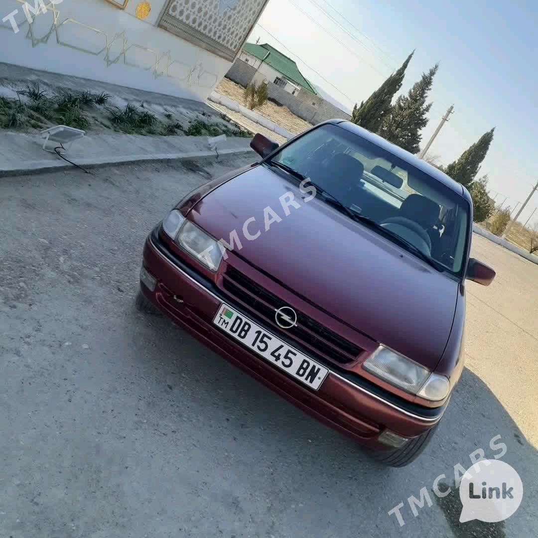 Opel Astra 1993 - 30 000 TMT - Magtymguly - img 5