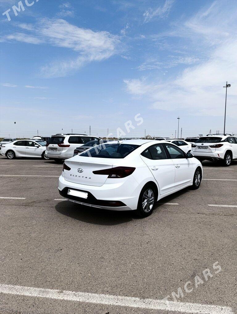 Hyundai Elantra 2020 - 250 000 TMT - Мир 7 - img 2