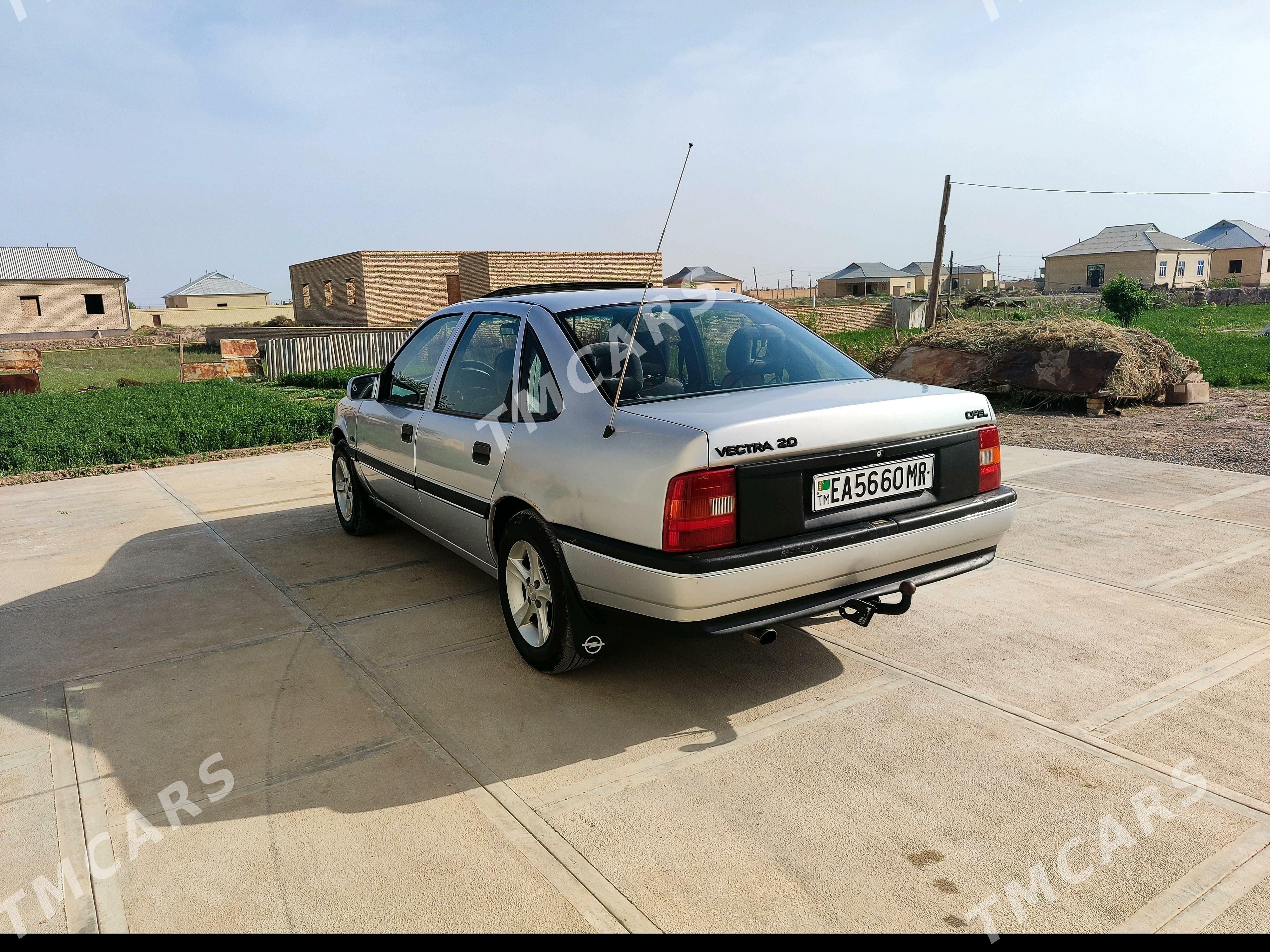 Opel Vectra 1989 - 35 000 TMT - Байрамали - img 3
