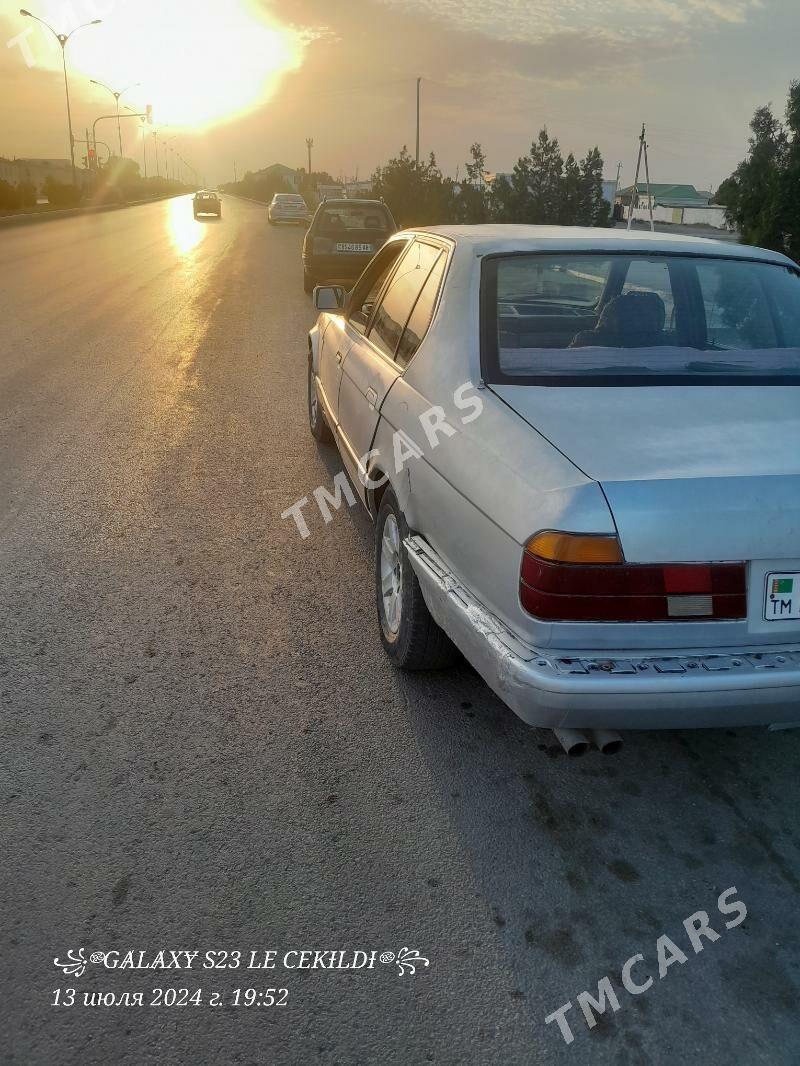 BMW 7 Series 1990 - 20 000 TMT - Бахарден - img 5