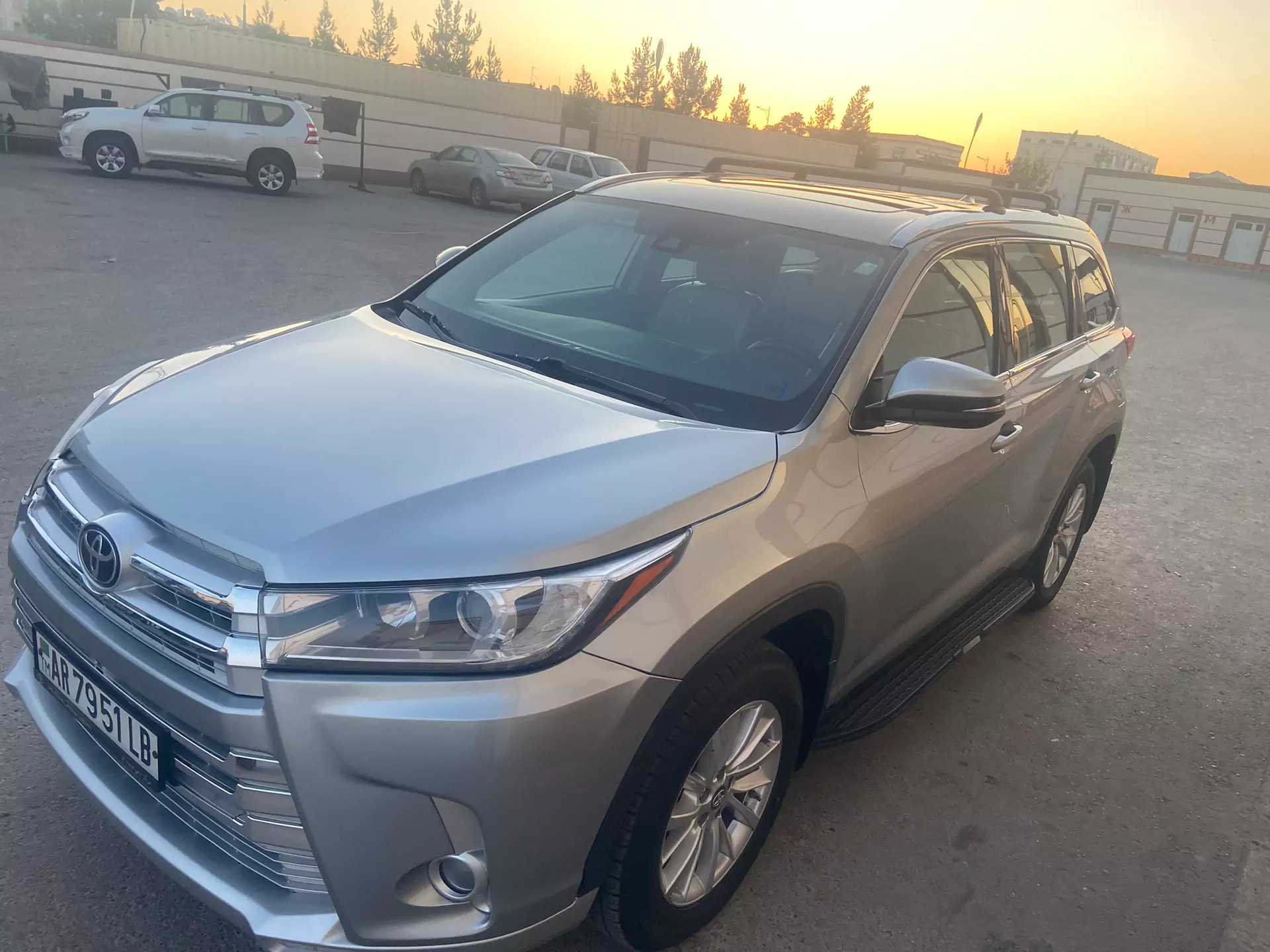 Toyota Highlander 2019 - 420 000 TMT - Türkmenabat - img 6