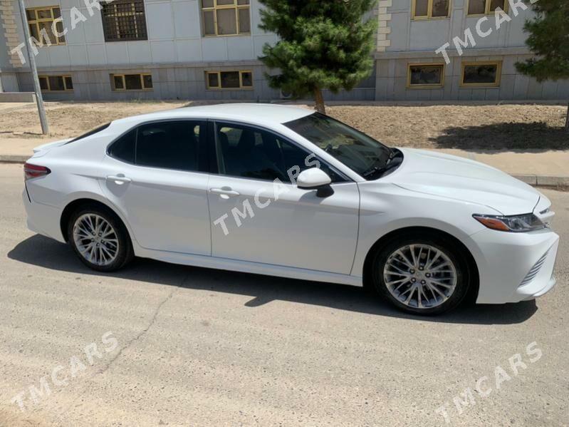 Toyota Camry 2018 - 300 000 TMT - Mary - img 2