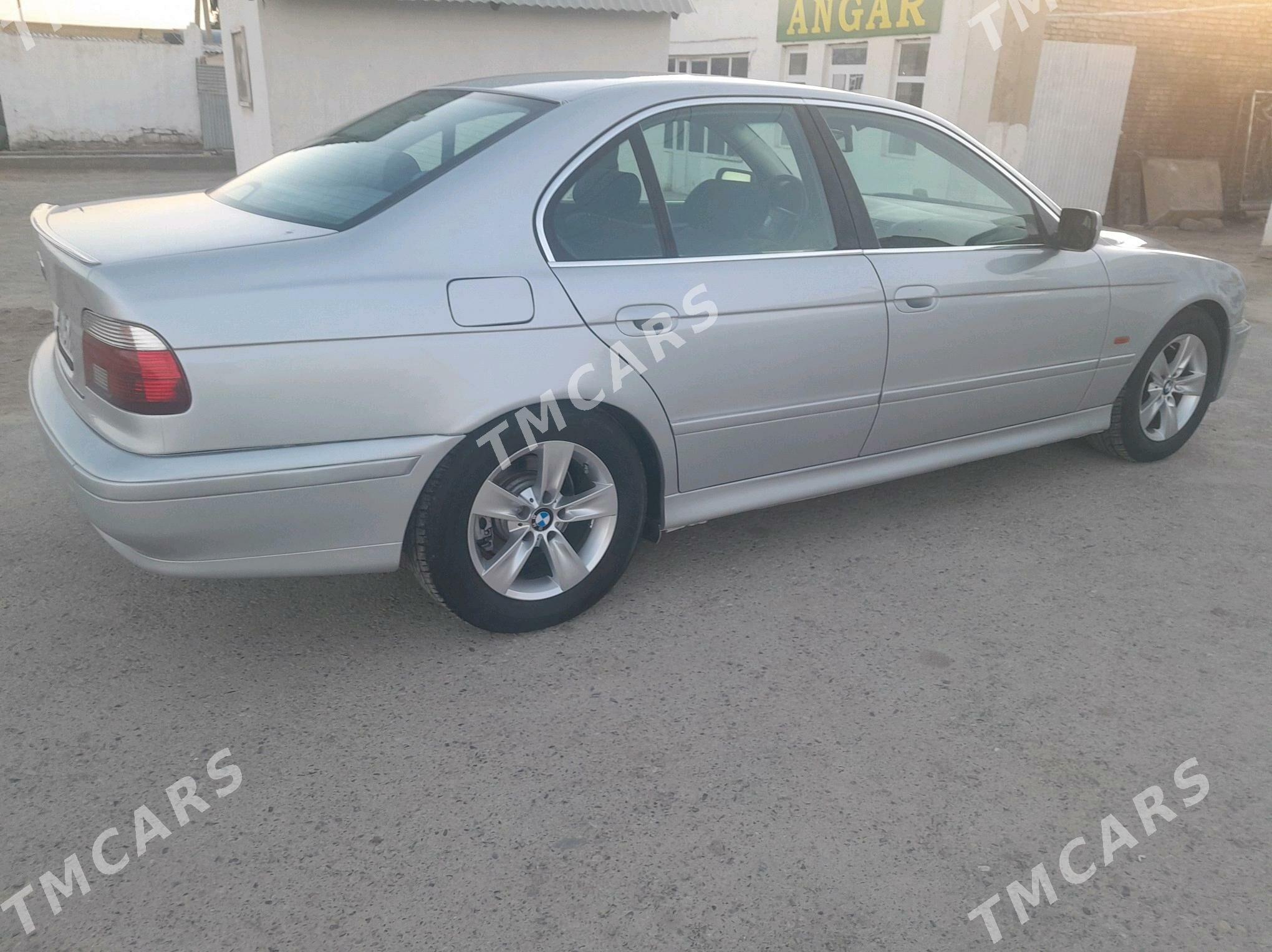 BMW 5 Series 2001 - 100 000 TMT - Мары - img 2