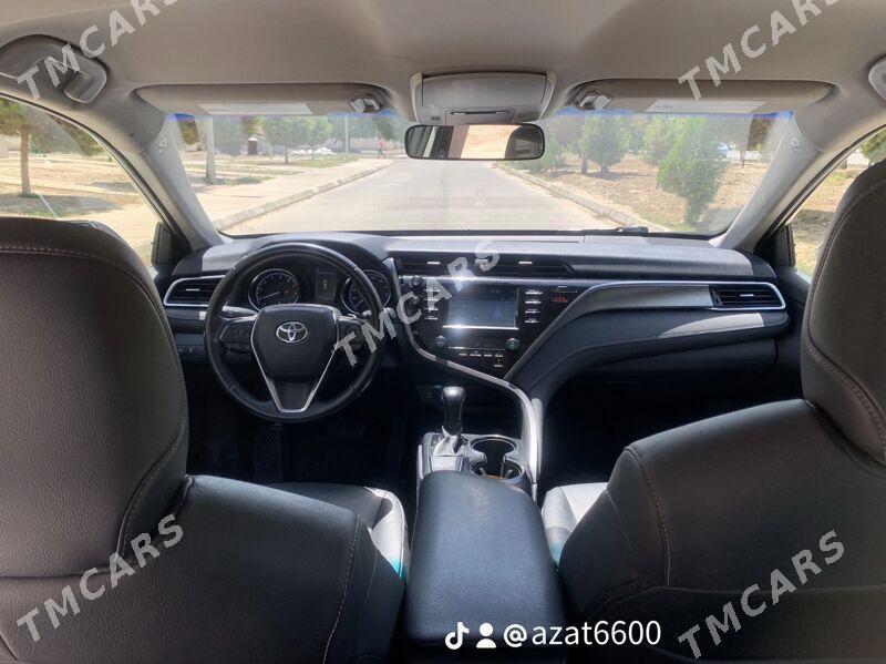 Toyota Camry 2018 - 300 000 TMT - Мары - img 3