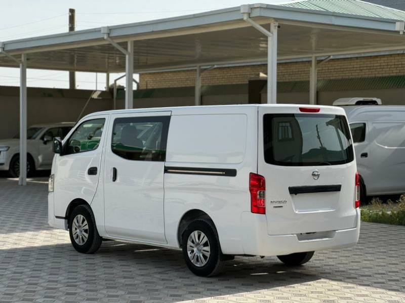 Nissan Urvan 2023 - 390 000 TMT - Mary - img 9