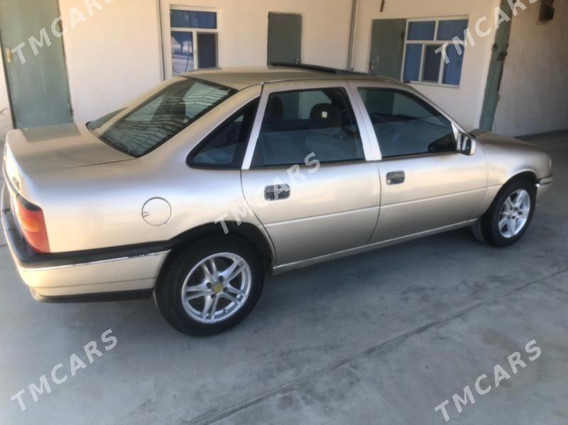 Opel Vectra 1989 - 18 000 TMT - Махтумкули - img 2