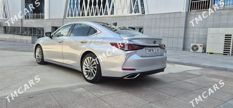 Lexus ES 350 2019 - 650 000 TMT - 30 mkr - img 2