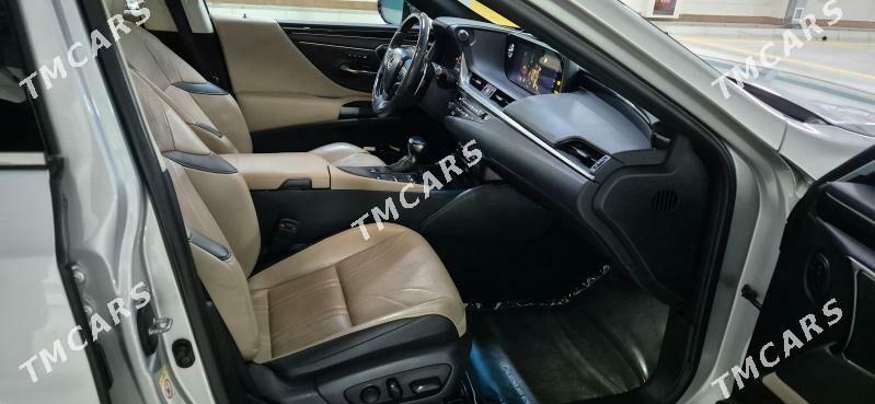 Lexus ES 350 2019 - 650 000 TMT - 30 мкр - img 5
