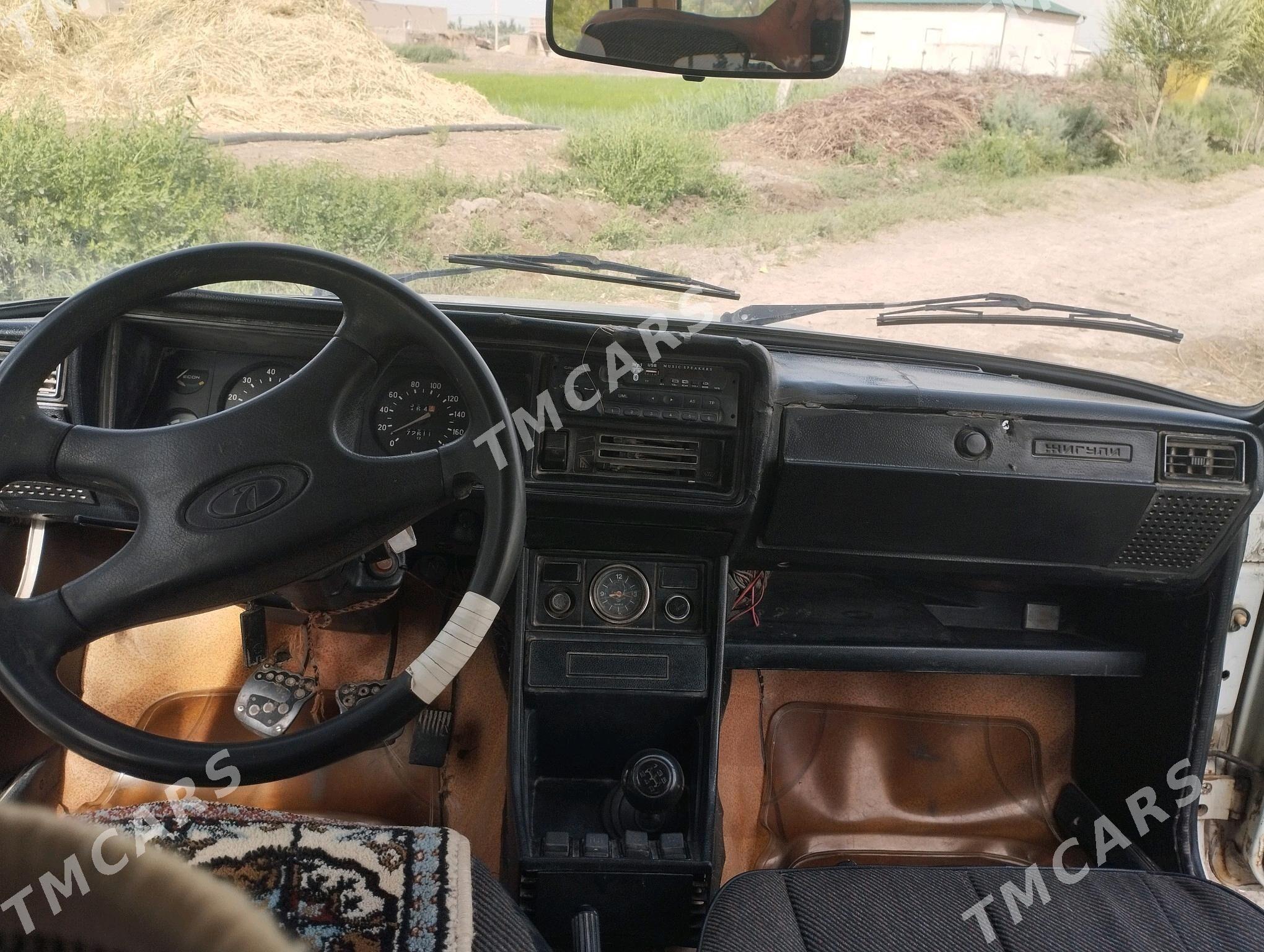 Lada 2107 1998 - 19 000 TMT - Гурбансолтан Едже - img 2