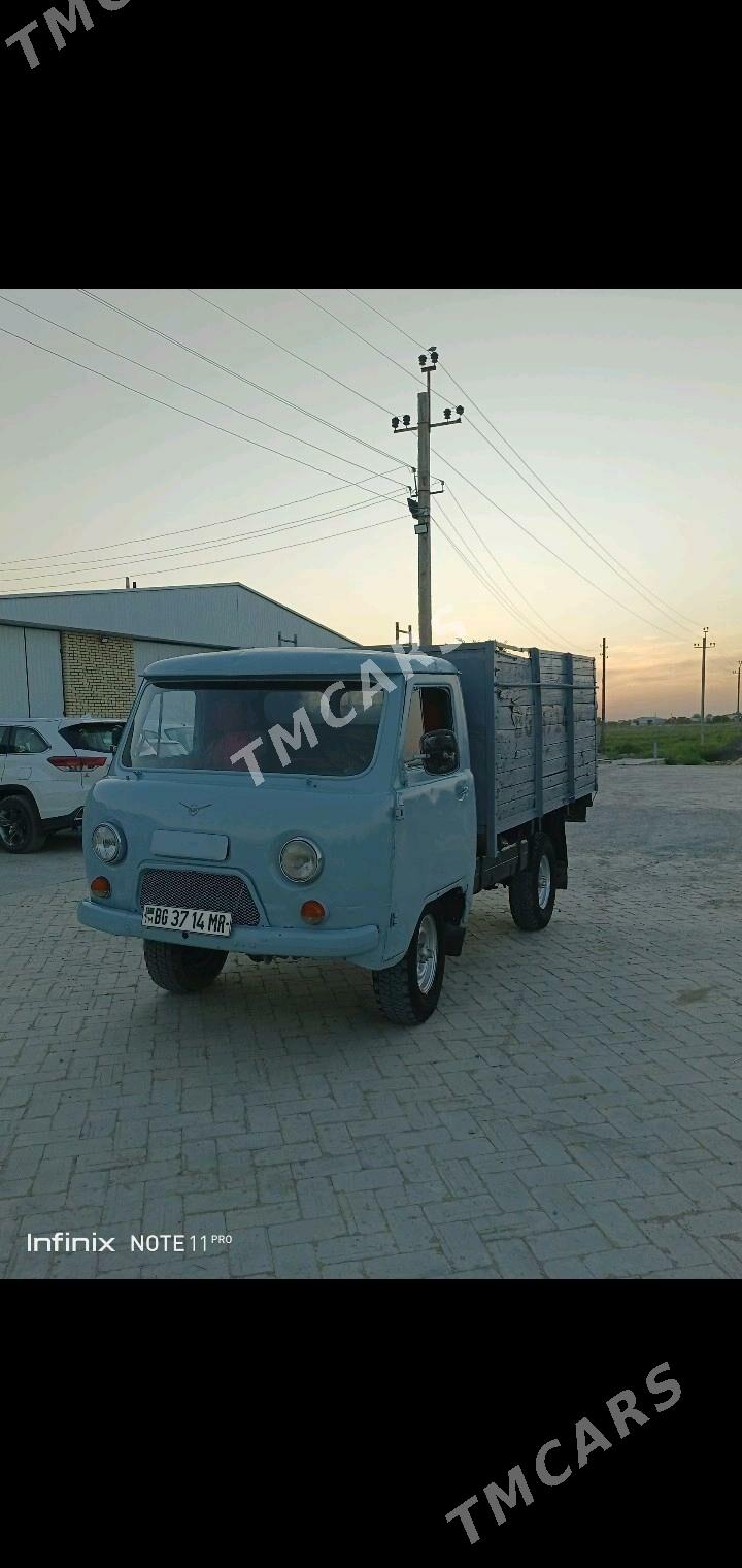 UAZ Profi 1981 - 35 000 TMT - Байрамали - img 9