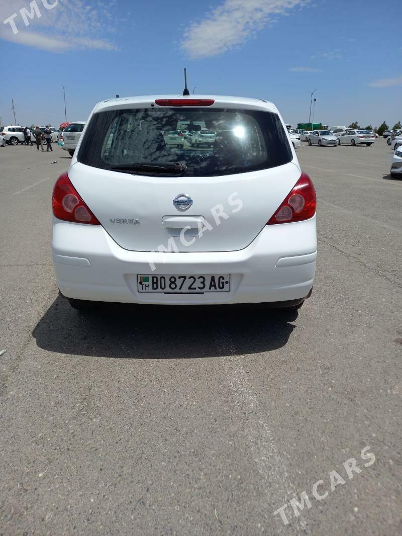 Nissan Versa 2010 - 108 000 TMT - Büzmeýin - img 2