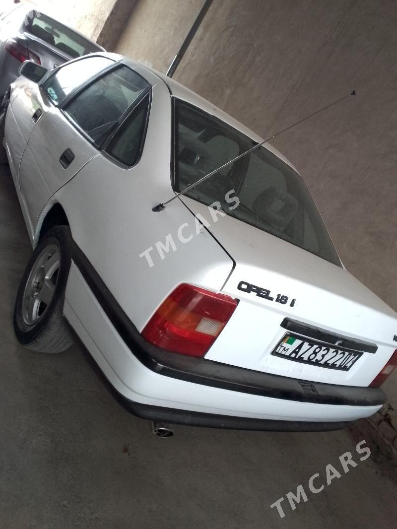 Opel Vectra 1992 - 30 000 TMT - Гороглы (Тагта) - img 3