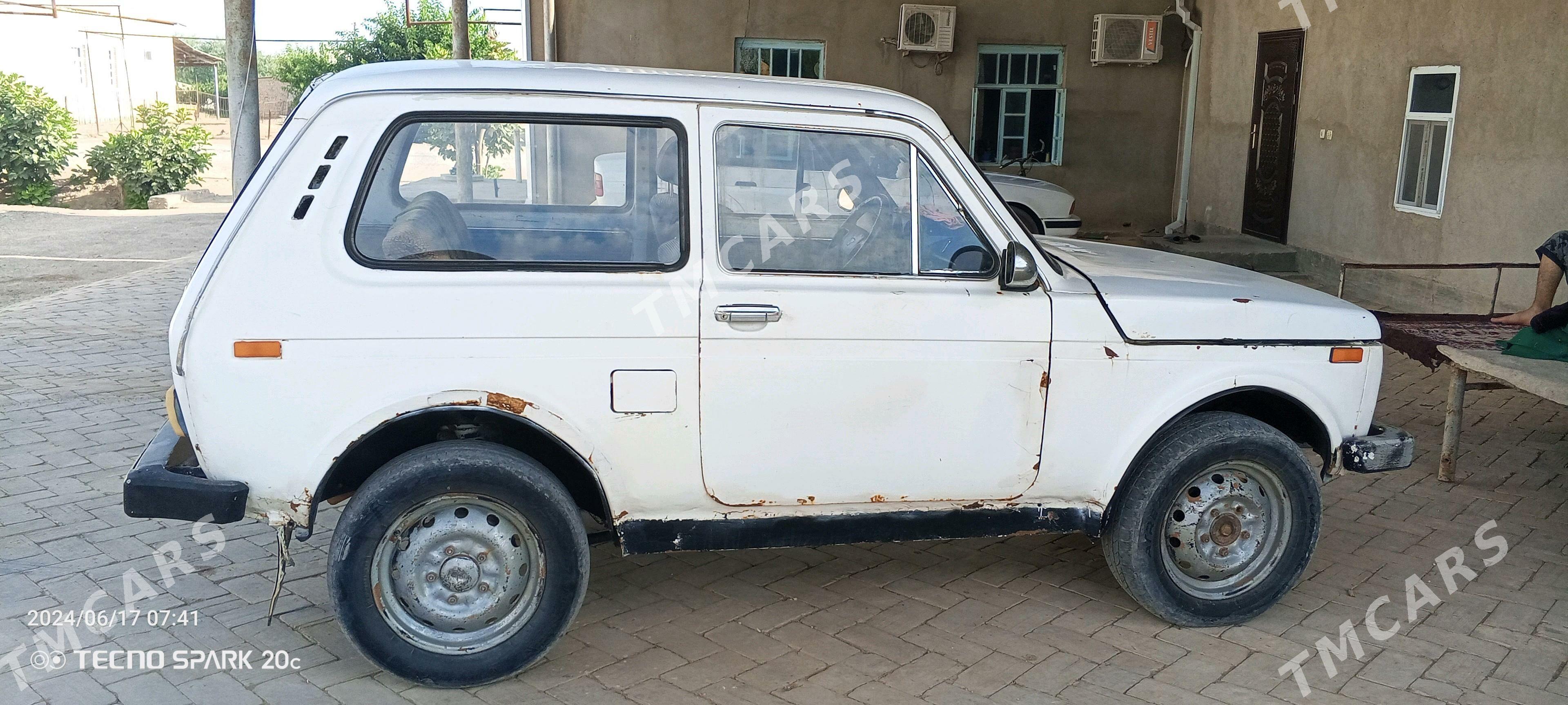 Lada Niva 1989 - 10 000 TMT - Мургап - img 2