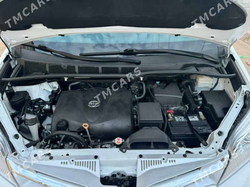 Toyota Sienna 2019 - 345 000 TMT - Çoganly - img 10