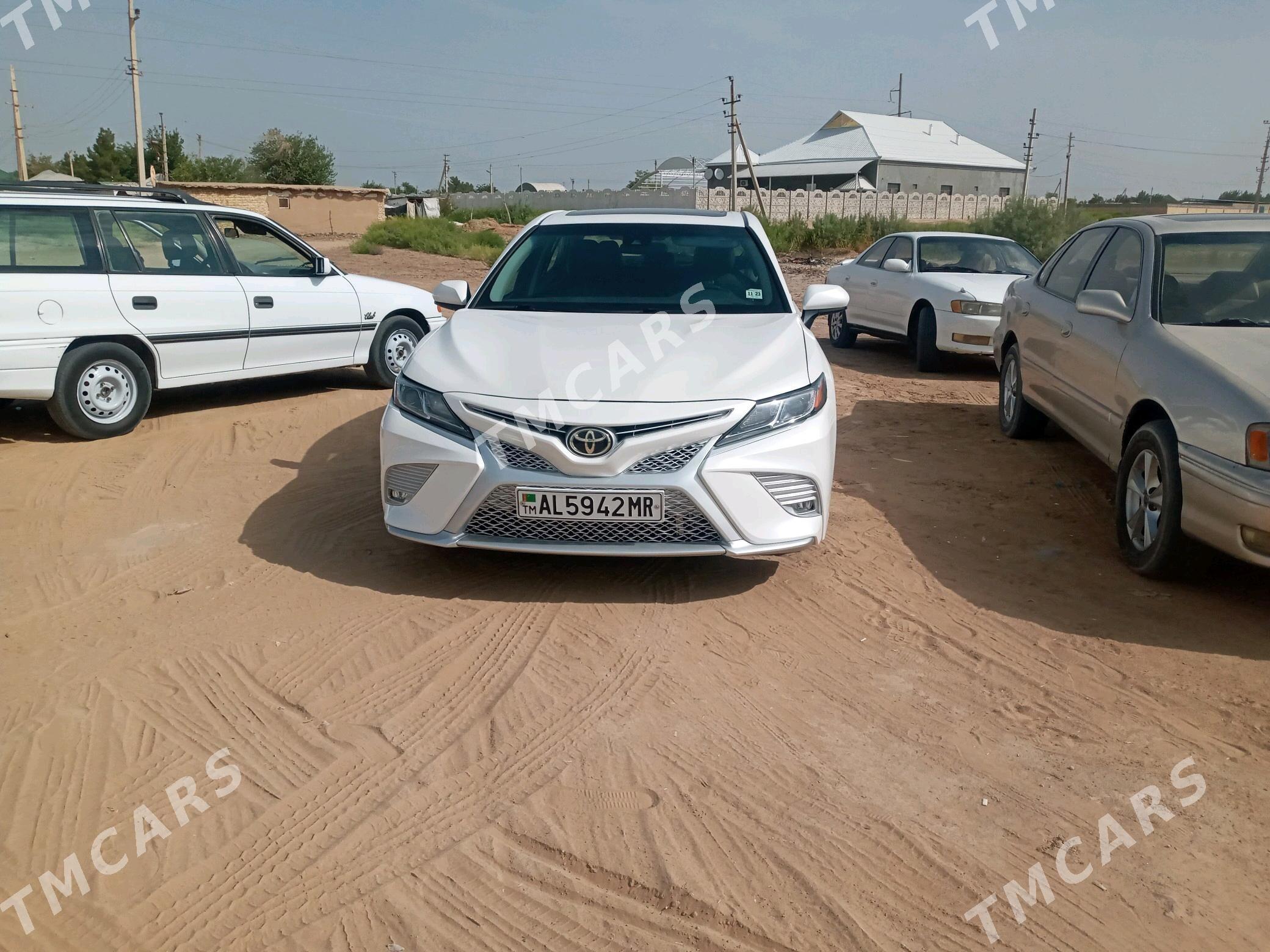 Toyota Camry 2018 - 310 000 TMT - Mary - img 8