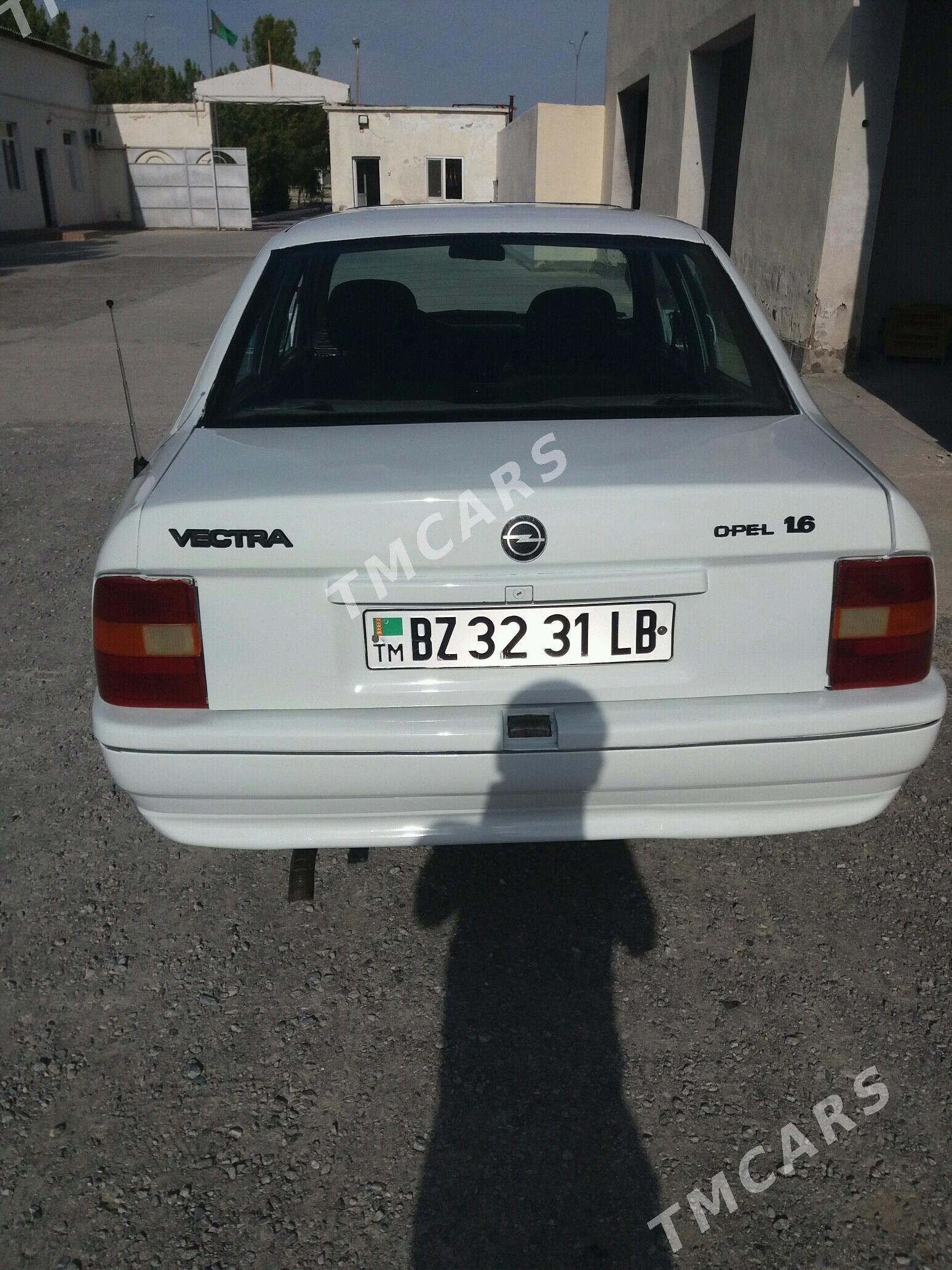 Opel Vectra 1991 - 20 000 TMT - Фарап - img 2