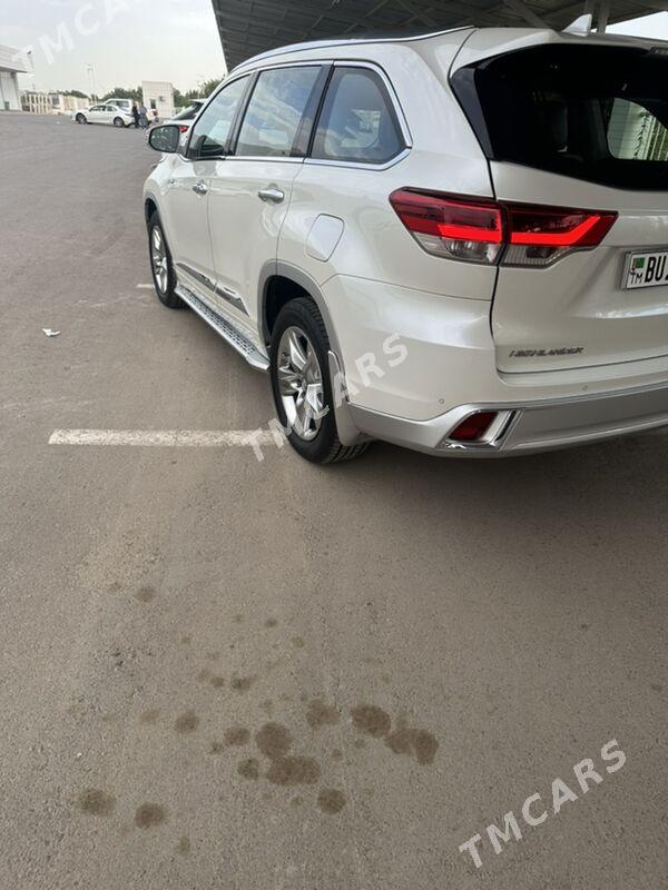 Toyota Highlander 2019 - 490 000 TMT - Aşgabat - img 6