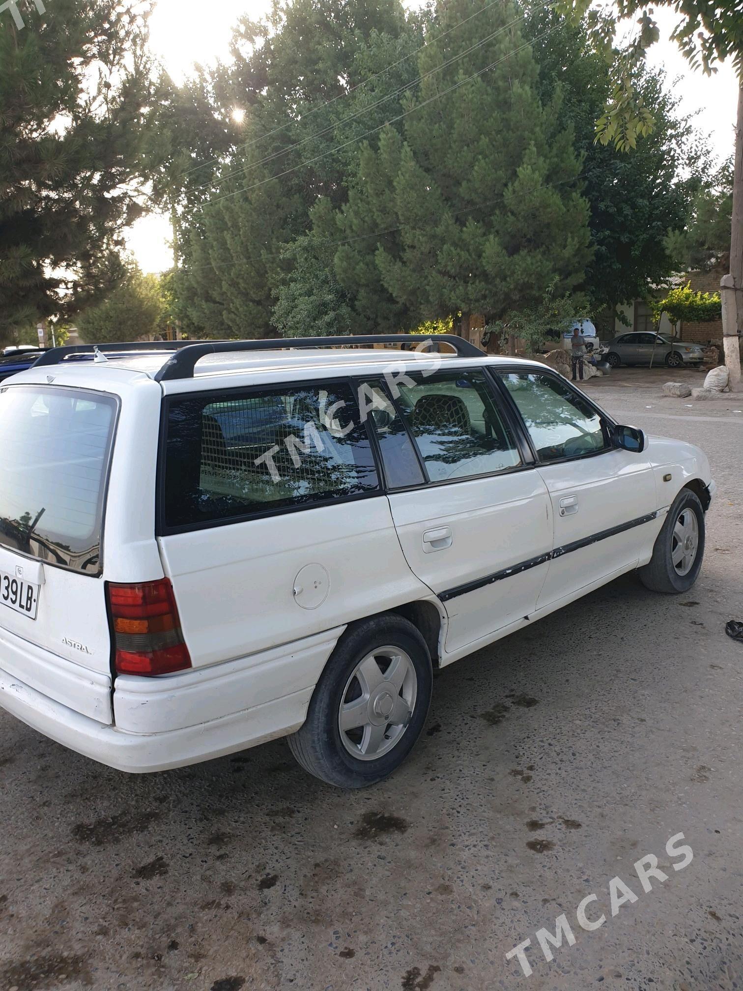 Opel Astra 1996 - 25 000 TMT - Саят - img 2