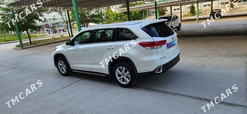 Toyota Highlander 2018 - 435 000 TMT - Köşi - img 7