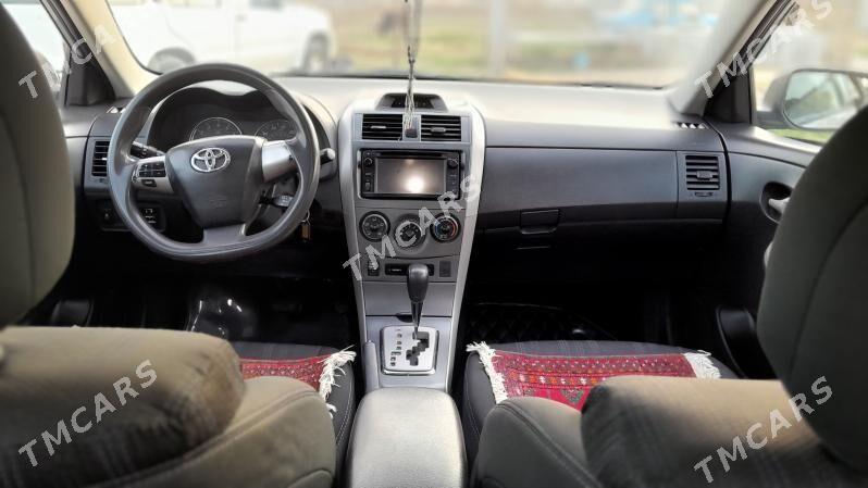 Toyota Corolla 2013 - 147 000 TMT - Ашхабад - img 7