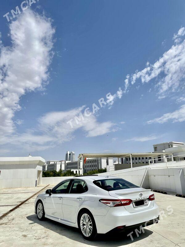 Toyota Camry 2019 - 305 000 TMT - Aşgabat - img 3