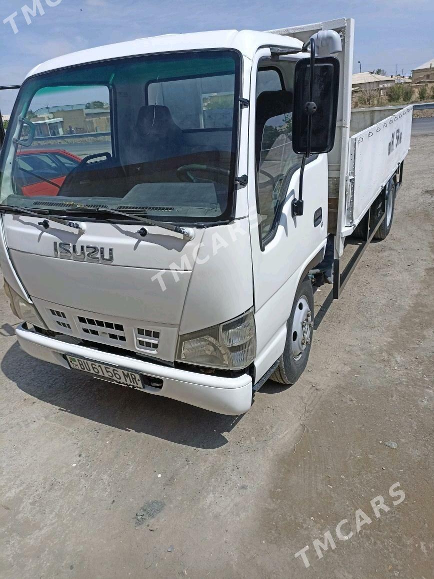 Isuzu Forward 2006 - 220 000 TMT - Мары - img 2