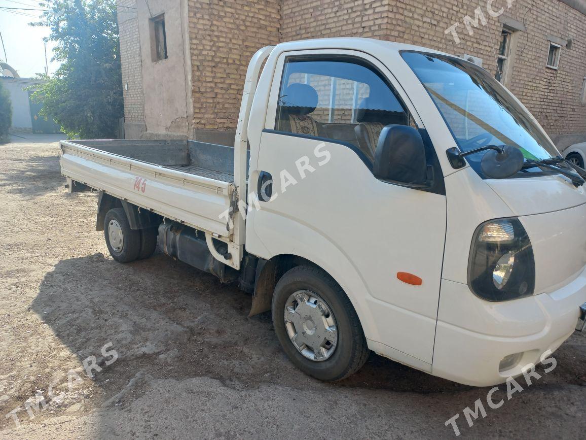 Kia Bongo 2011 - 170 000 TMT - Дашогуз - img 2