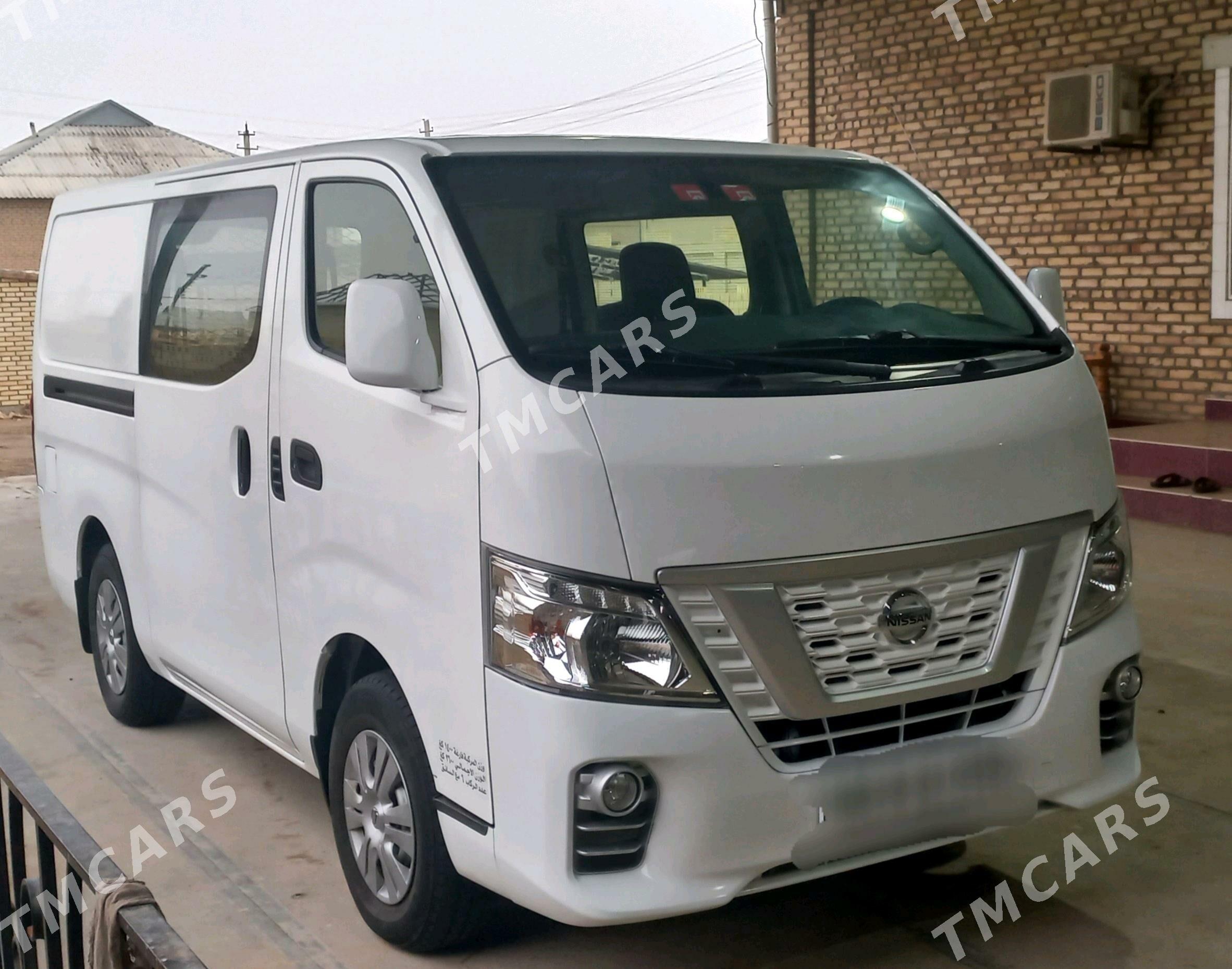 Nissan NV3500 2019 - 330 000 TMT - Мары - img 7