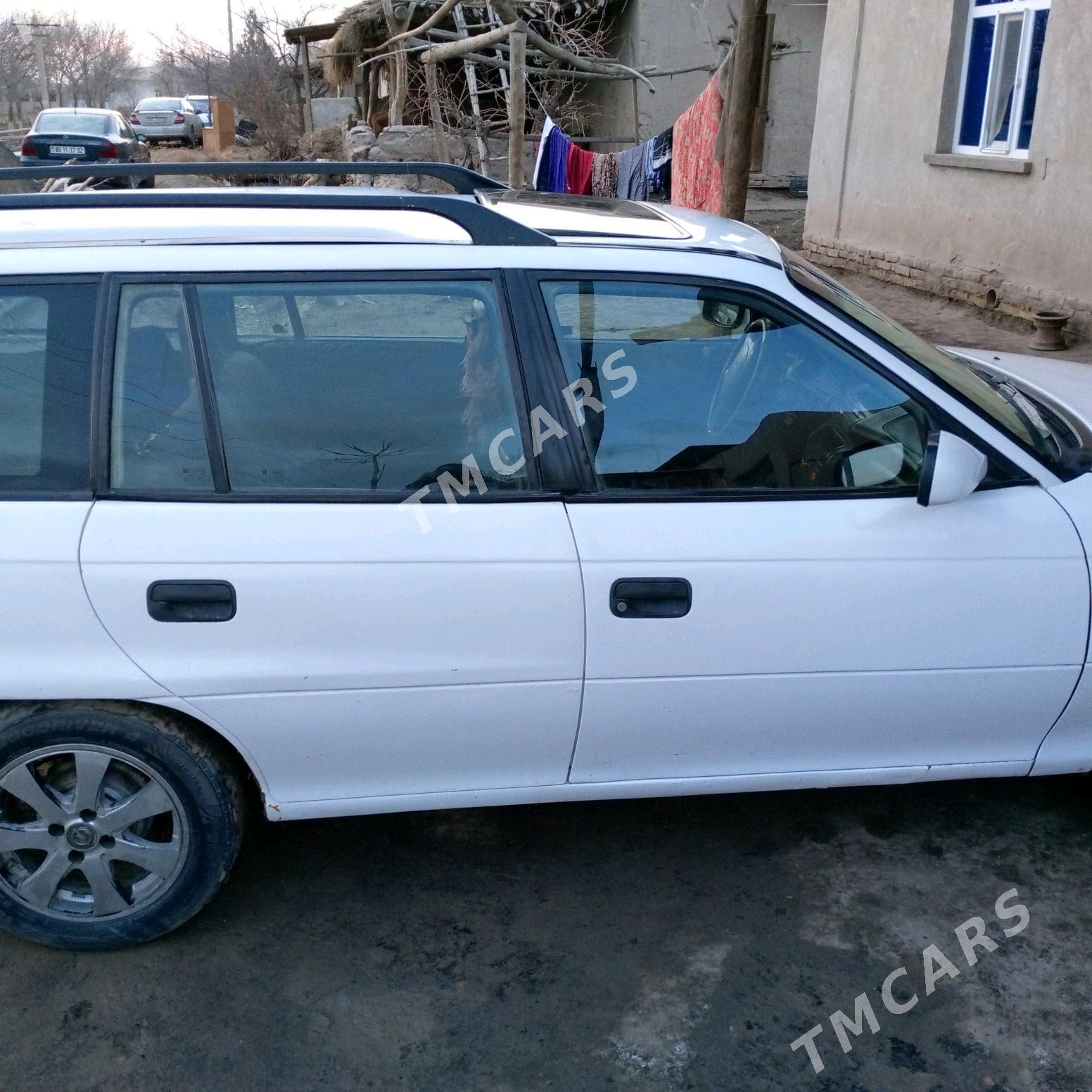 Opel Astra 1995 - 36 000 TMT - Гурбансолтан Едже - img 2