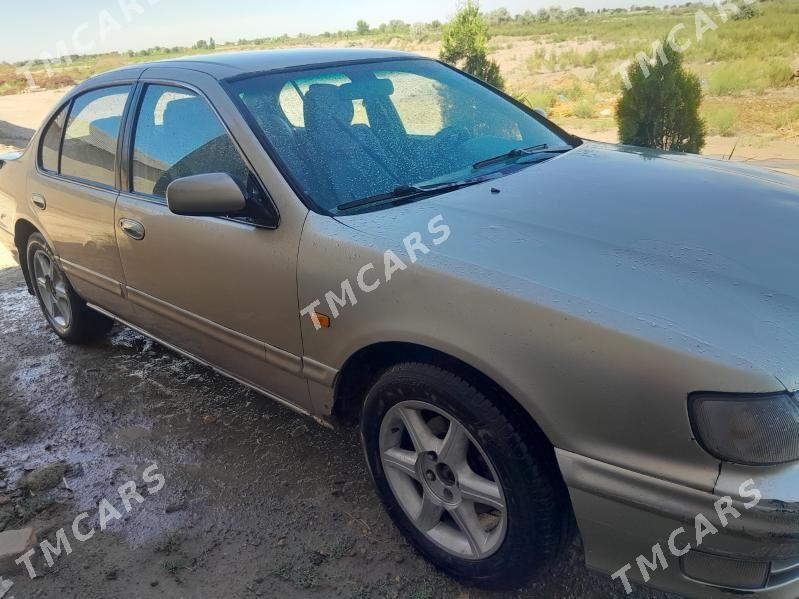 Nissan Maxima 1999 - 28 000 TMT - Шабатский этрап - img 3