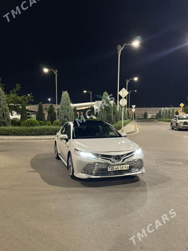 Toyota Camry 2018 - 390 000 TMT - Ашхабад - img 2