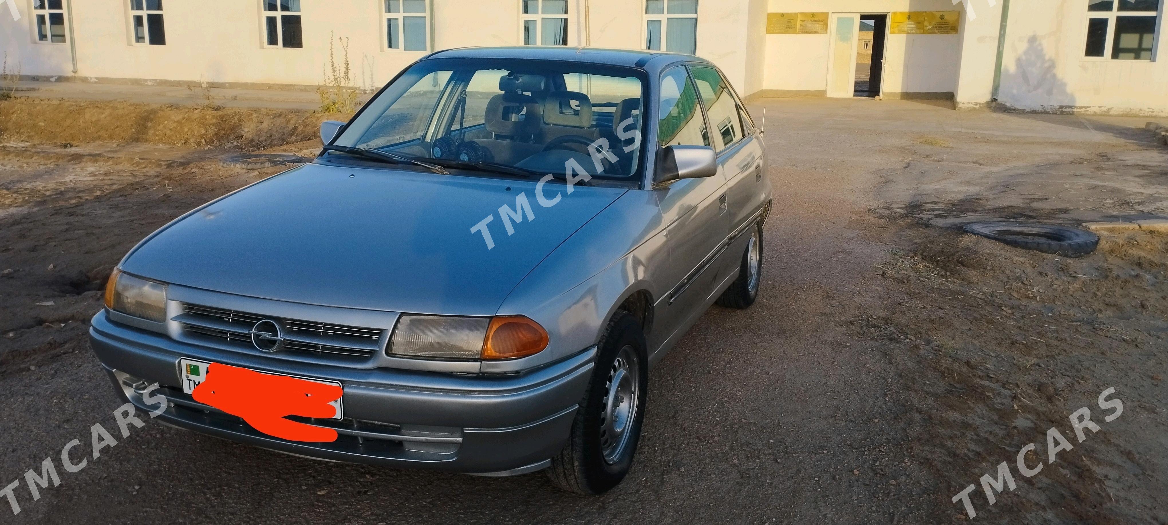 Opel Astra 1992 - 33 000 TMT - Дашогуз - img 4