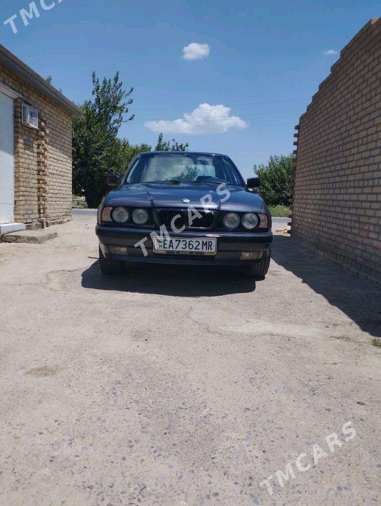 BMW 525 1995 - 45 000 TMT - Мары - img 4