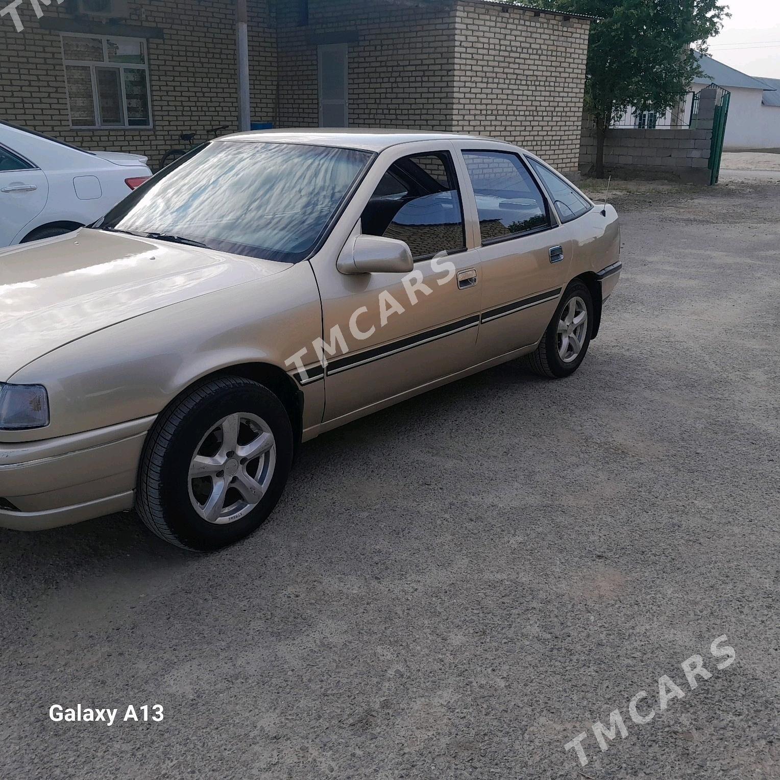 Opel Vectra 1990 - 38 000 TMT - Änew - img 3