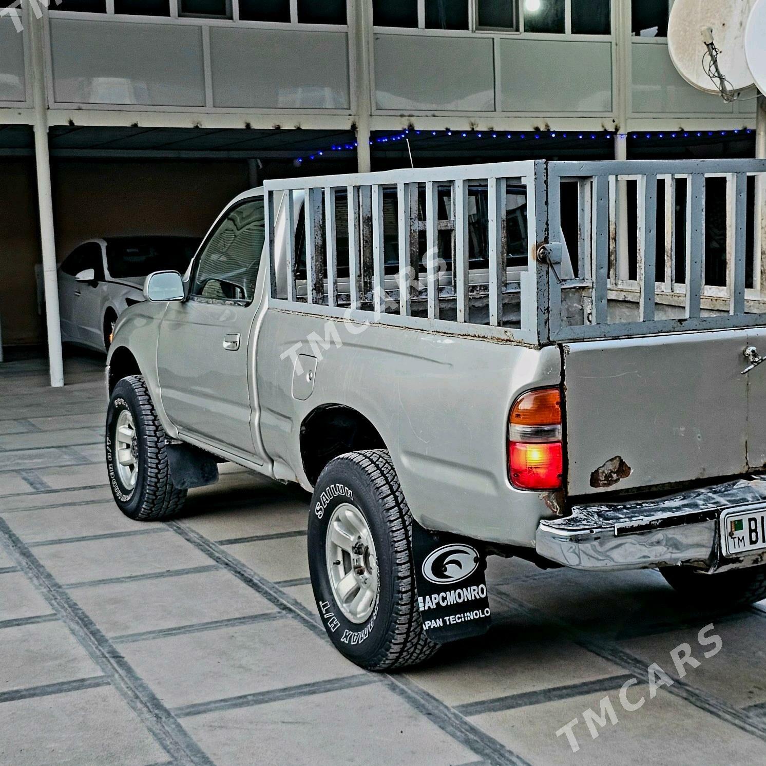 Toyota Tacoma 2000 - 110 000 TMT - Мары - img 5