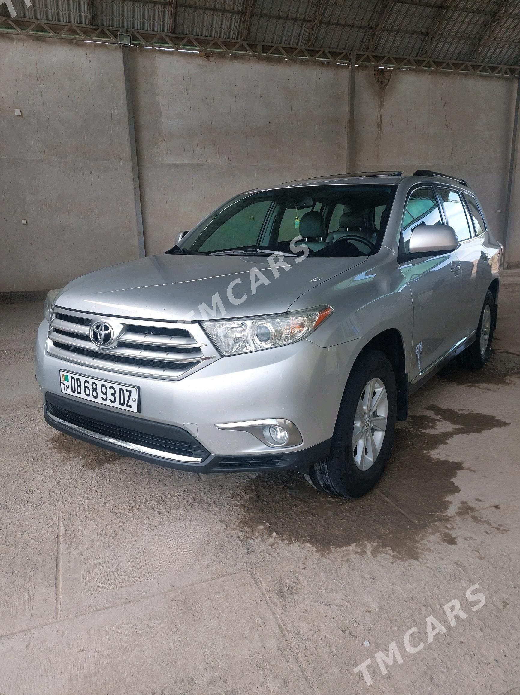 Toyota Highlander 2011 - 310 000 TMT - Köneürgenç - img 5