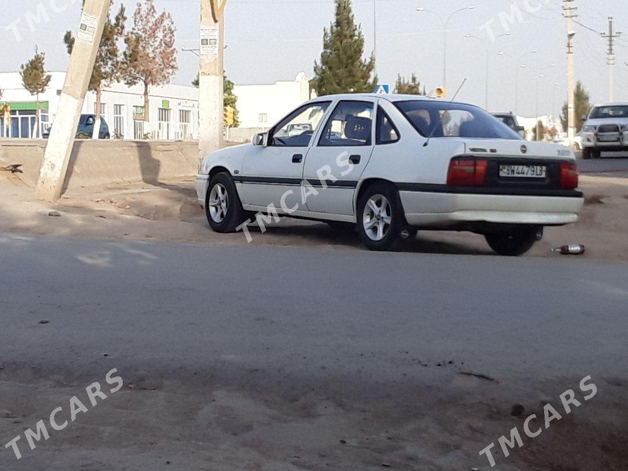 Opel Vectra 1992 - 31 000 TMT - Garabekewül - img 3