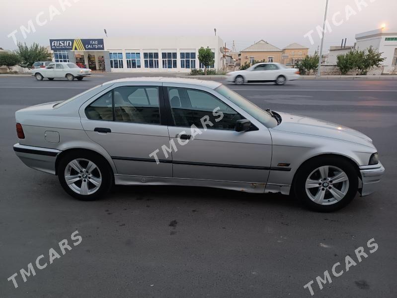 BMW 320 1992 - 27 000 TMT - Мары - img 6