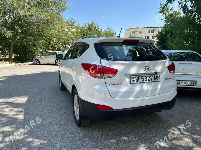 Hyundai Tucson 2011 - 195 000 TMT - Ашхабад - img 2