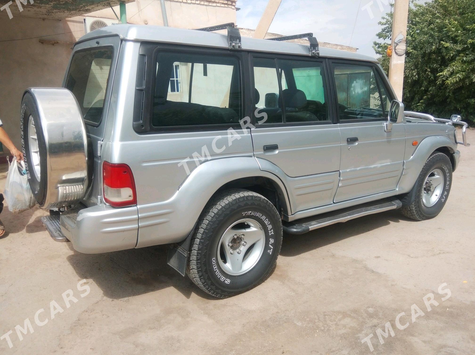 Hyundai Galloper 2001 - 90 000 TMT - Махтумкули - img 2